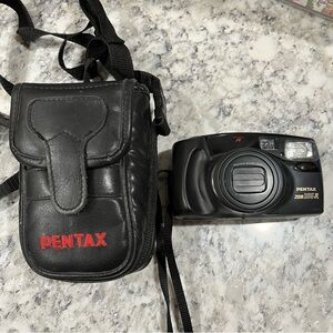 Pentax 105-r film camera
